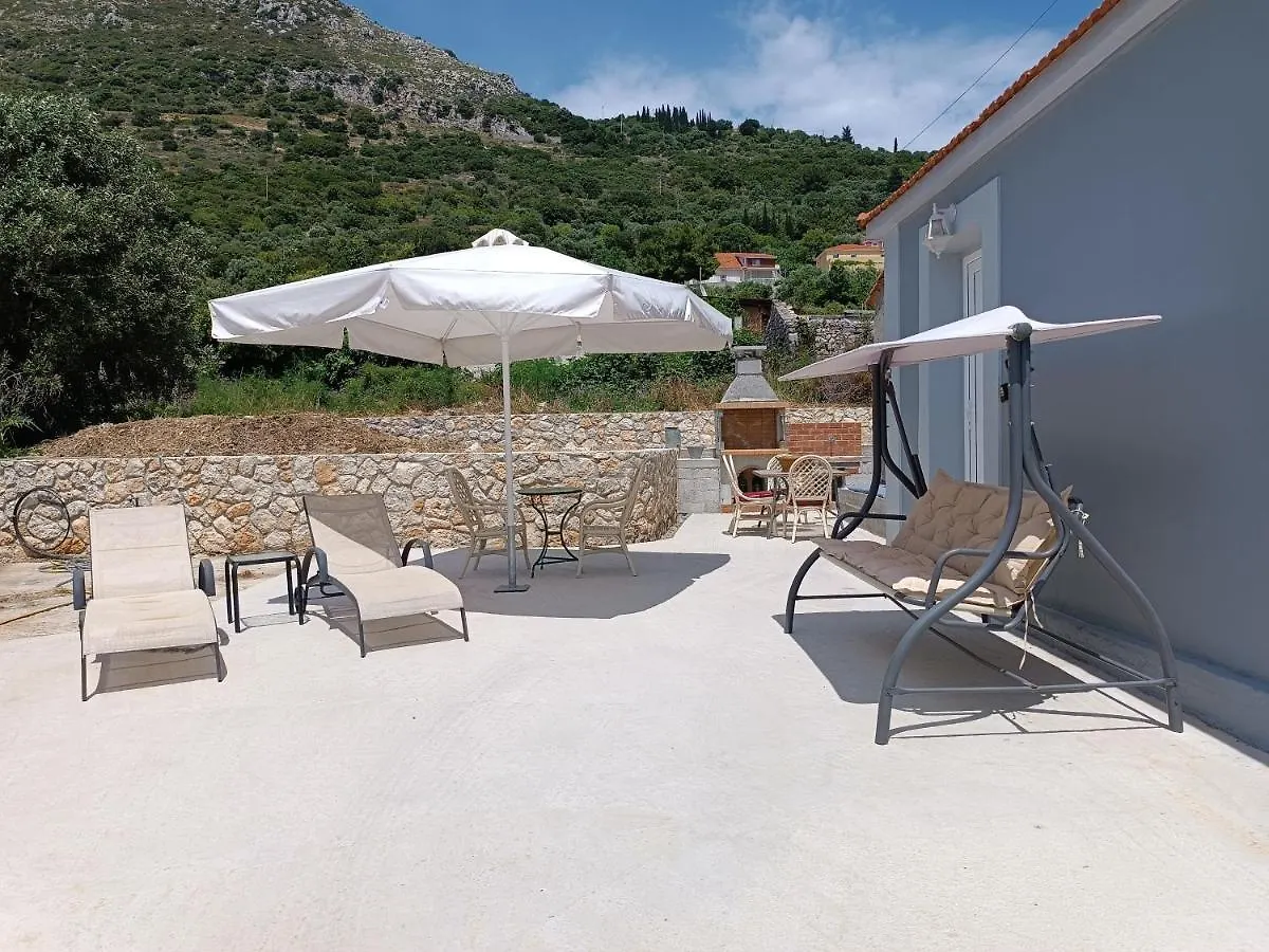 Artemis Traditional House Valerianos Greece